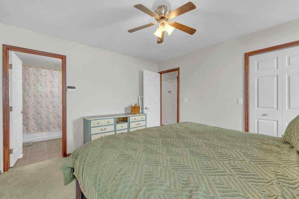 MLS® A2258340 - 66 Hallgren Drive  in Hewlett Park Sylvan Lake, Residential