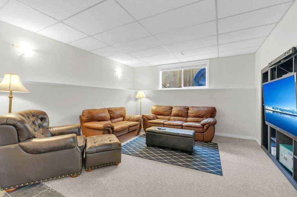 MLS® A2258340 - 66 Hallgren Drive  in Hewlett Park Sylvan Lake, Residential