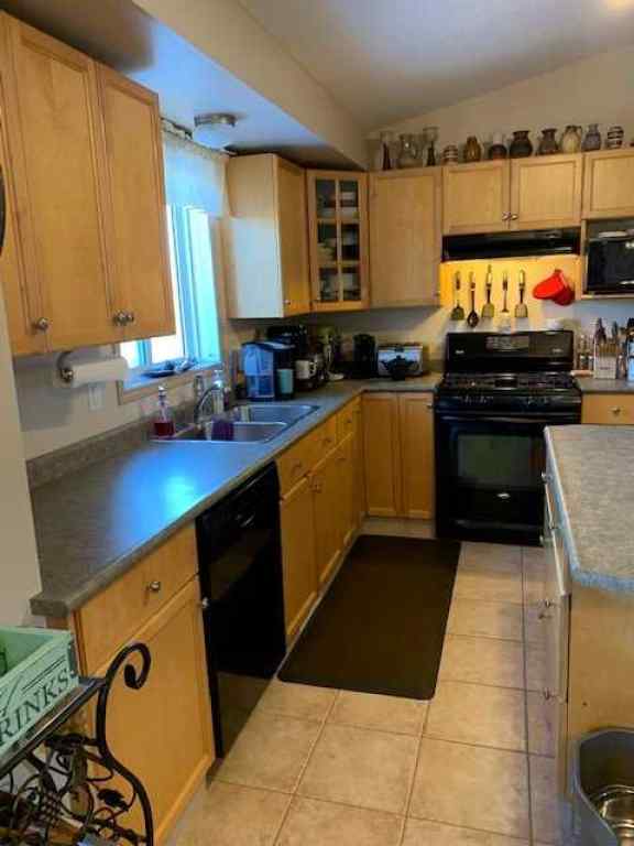 MLS® A2258341 - 8810 126 Avenue  in Crystal Lake Estates Grande Prairie, Rental