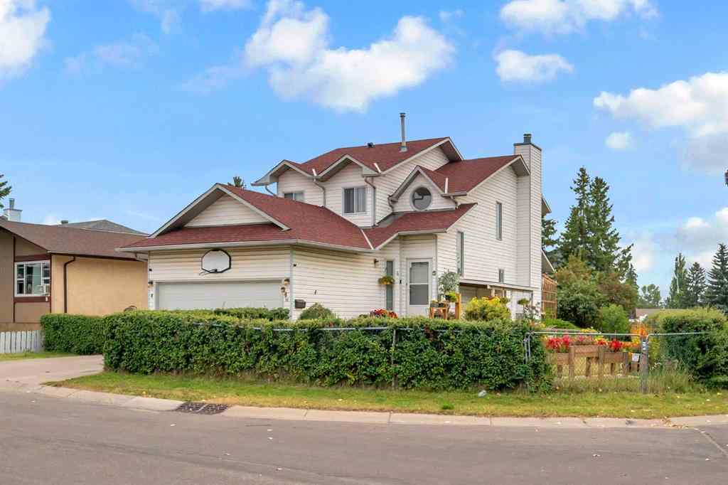 MLS® A2258343 - 4 Fallingworth Bay NE in Falconridge Calgary, Residential