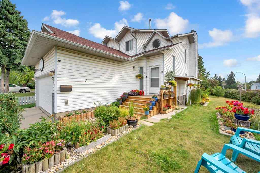 MLS® A2258343 - 4 Fallingworth Bay NE in Falconridge Calgary, Residential