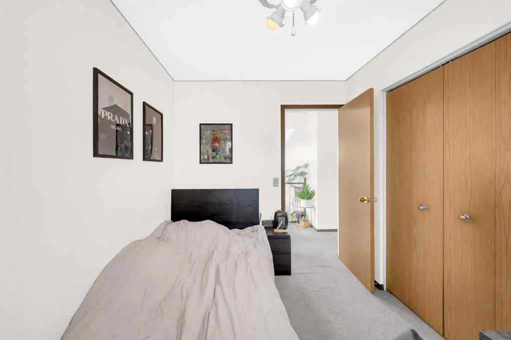 MLS® A2258343 - 4 Fallingworth Bay NE in Falconridge Calgary, Residential