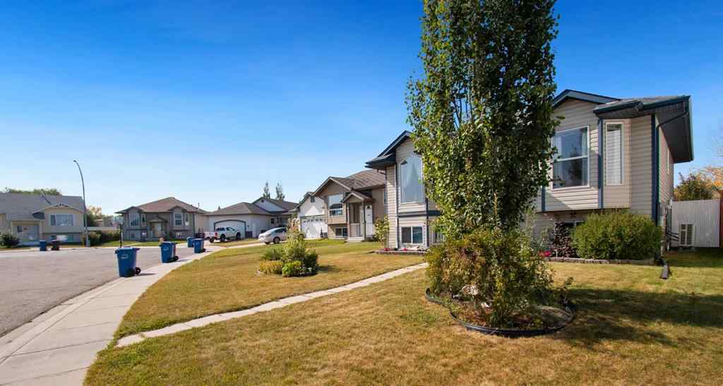 MLS® A2258351 - 40 Douglas Close  in Park Place Penhold, Residential