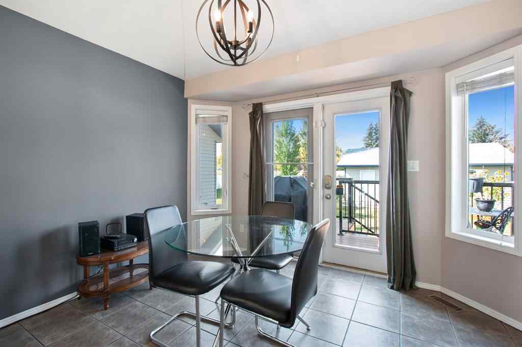 MLS® A2258351 - 40 Douglas Close  in Park Place Penhold, Residential