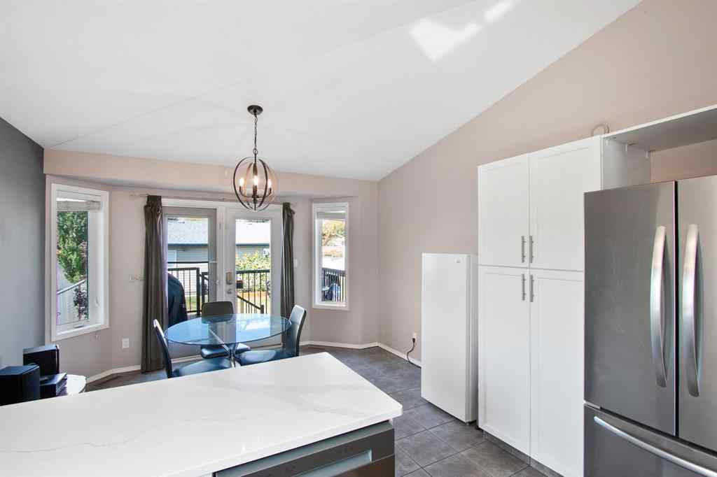 MLS® A2258351 - 40 Douglas Close  in Park Place Penhold, Residential