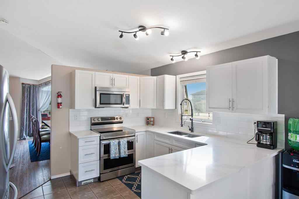 MLS® A2258351 - 40 Douglas Close  in Park Place Penhold, Residential