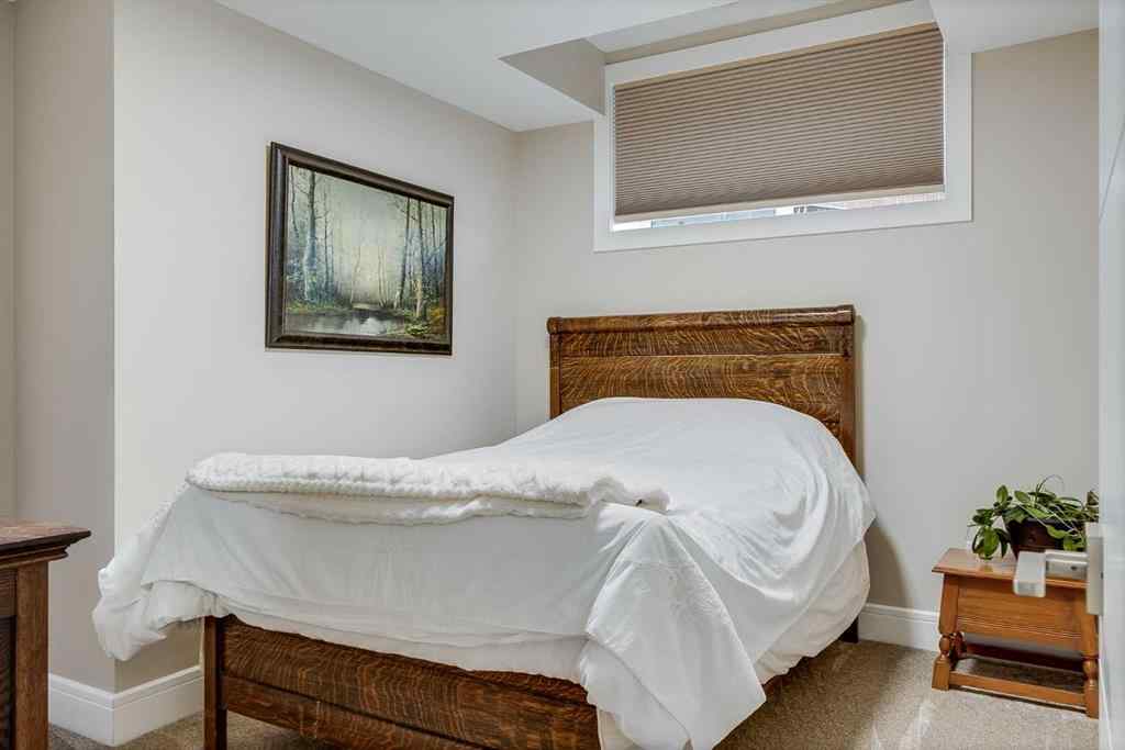 MLS® A2258354 - 125 North Bridges Bay SW in Bridges of Langdon Langdon, Residential