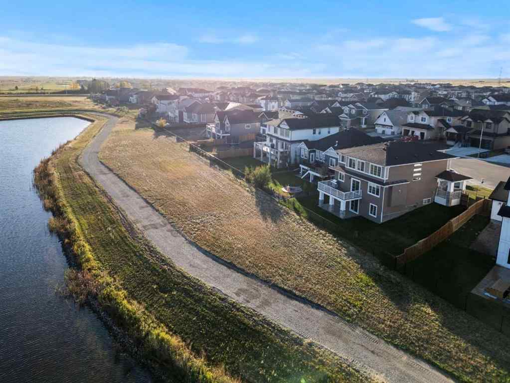 MLS® A2258354 - 125 North Bridges Bay SW in Bridges of Langdon Langdon, Residential