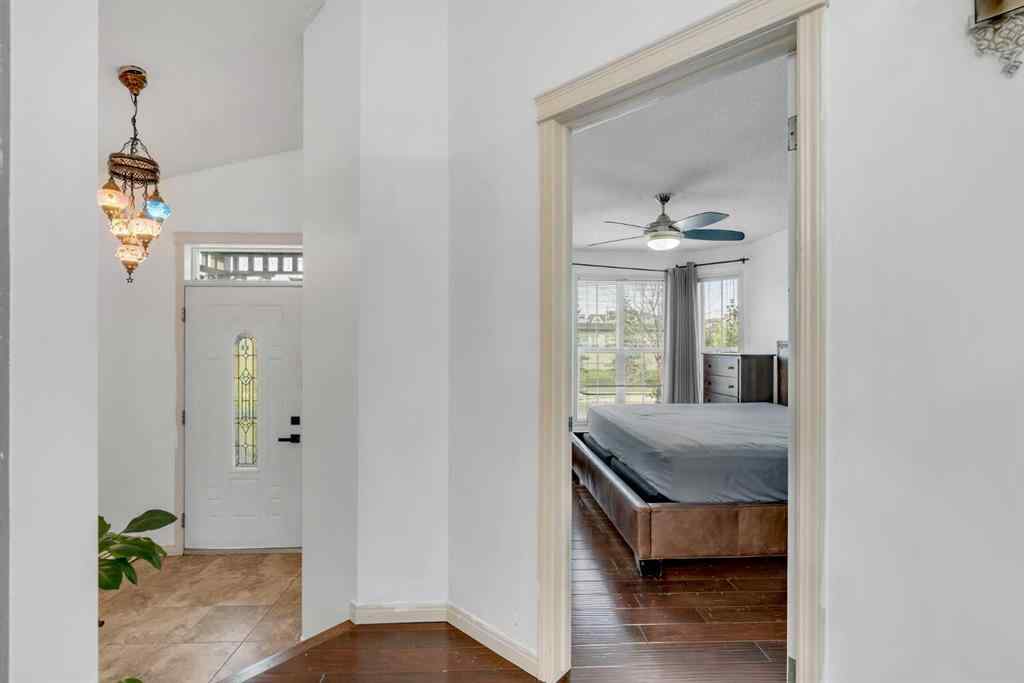 MLS® A2258362 - 556 Prestwick Circle SE in McKenzie Towne Calgary, Residential
