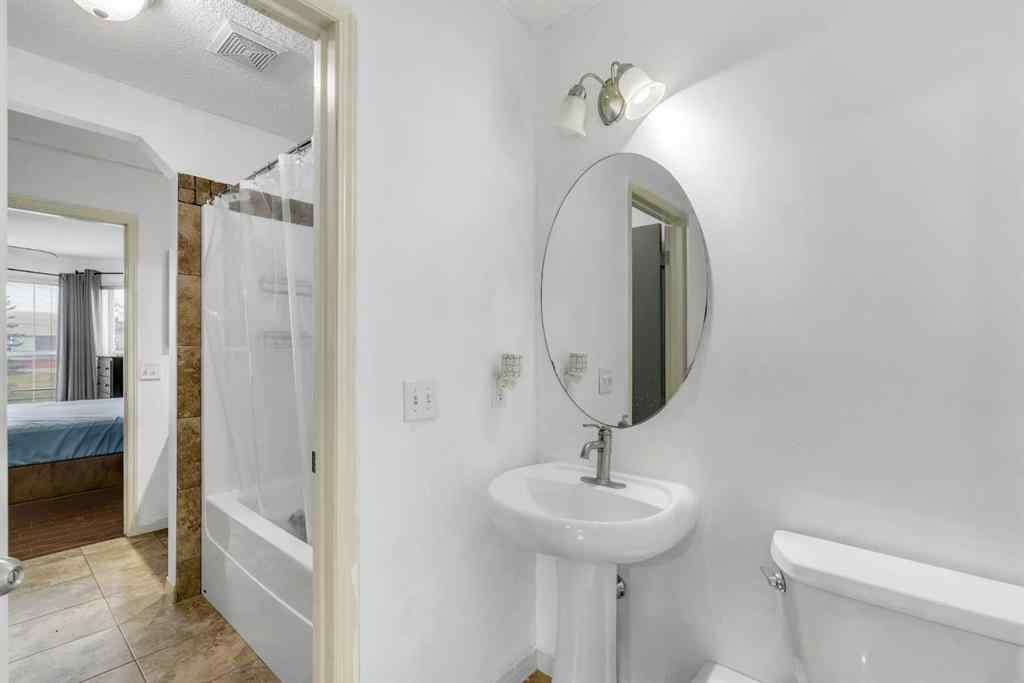 MLS® A2258362 - 556 Prestwick Circle SE in McKenzie Towne Calgary, Residential