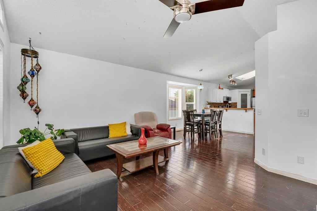 MLS® A2258362 - 556 Prestwick Circle SE in McKenzie Towne Calgary, Residential