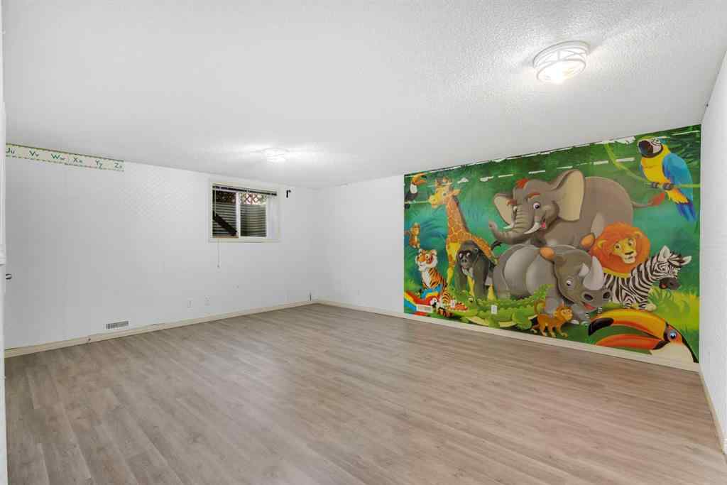 MLS® A2258362 - 556 Prestwick Circle SE in McKenzie Towne Calgary, Residential