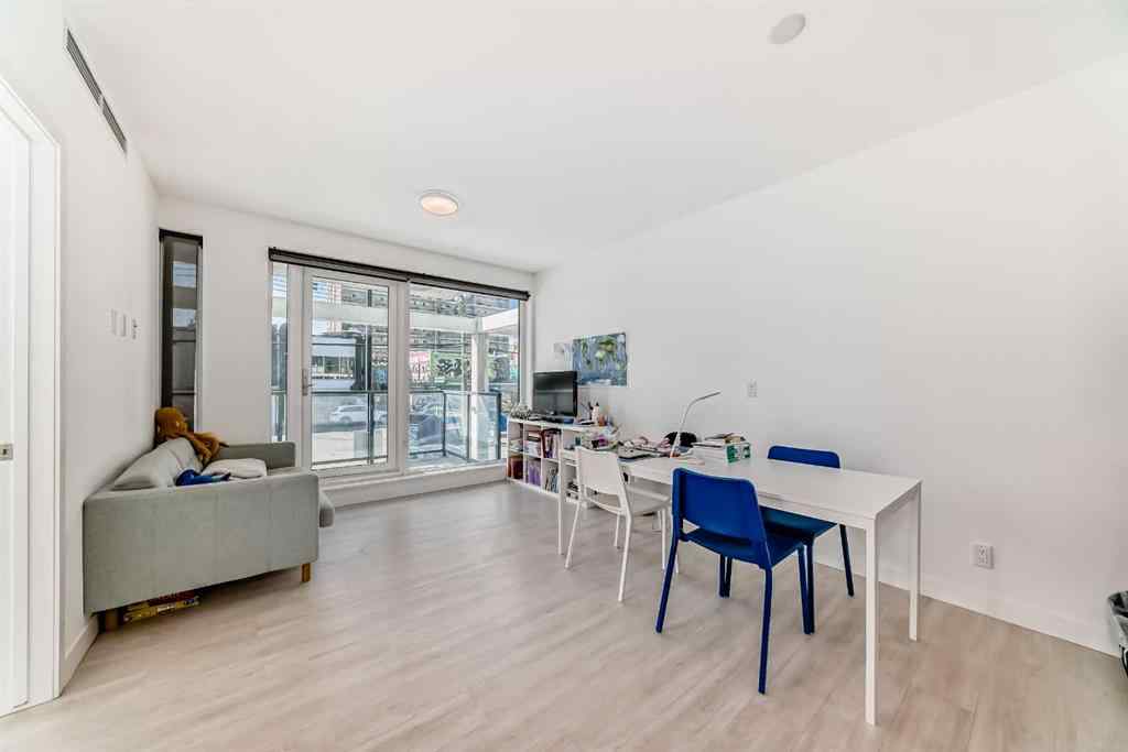 MLS® A2258366 - Unit #202 327 9A Street NW in Sunnyside Calgary, Residential
