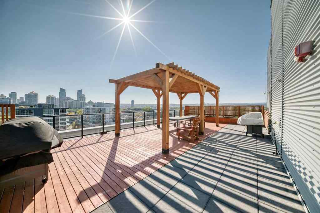 MLS® A2258366 - Unit #202 327 9A Street NW in Sunnyside Calgary, Residential