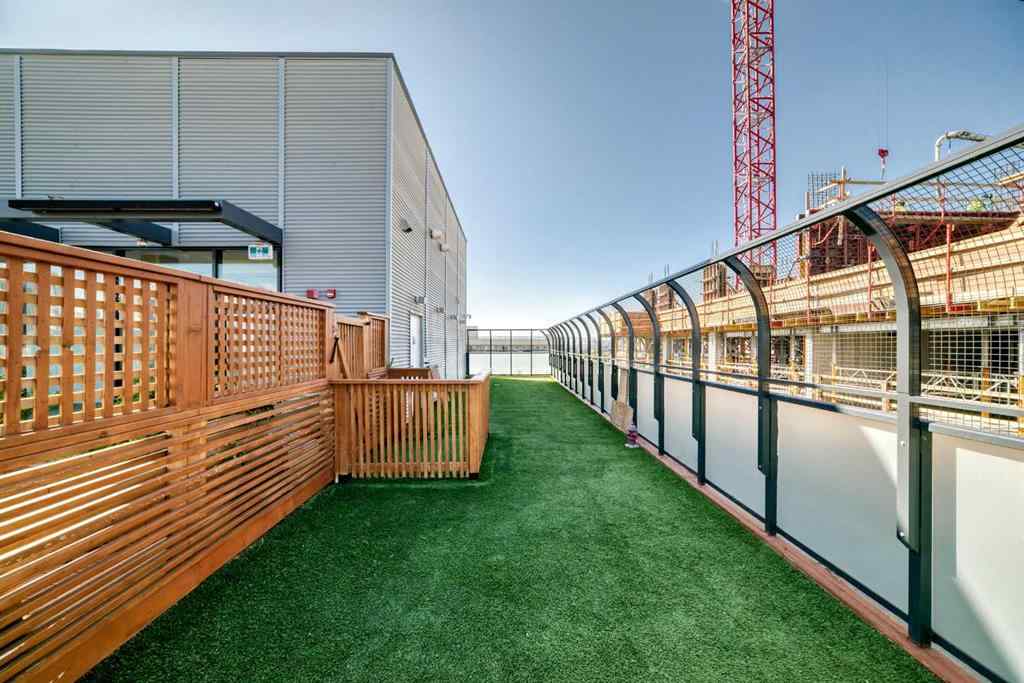 MLS® A2258366 - Unit #202 327 9A Street NW in Sunnyside Calgary, Residential