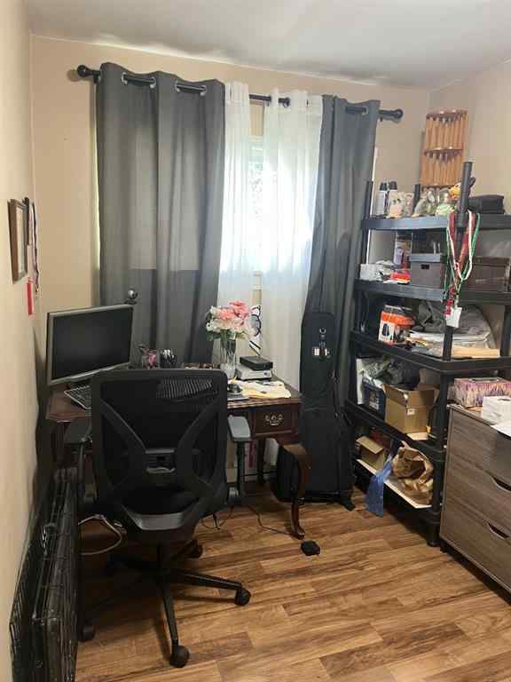 MLS® A2258371 - 5012 53 Street  in Rocky Mtn House Rocky Mountain House, Residential
