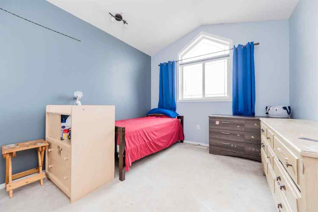 MLS® A2258373 - 10606 119A Avenue  in Royal Oaks Grande Prairie, Residential