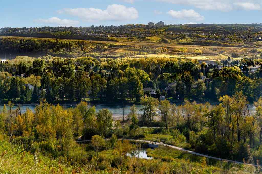 MLS® A2258374 - 4111 Varsity Road NW in Varsity Calgary, Residential