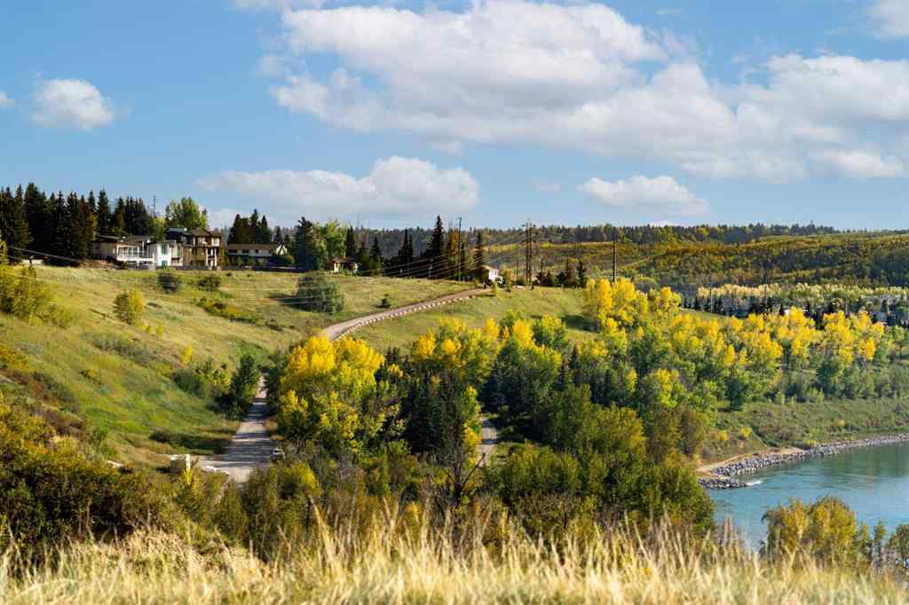 MLS® A2258374 - 4111 Varsity Road NW in Varsity Calgary, Residential