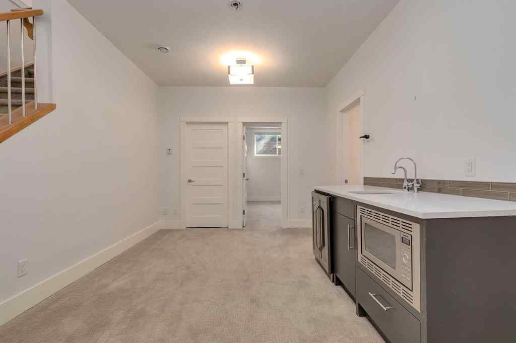 MLS® A2258378 - 3011 26A Street SW in Killarney/Glengarry Calgary, Residential