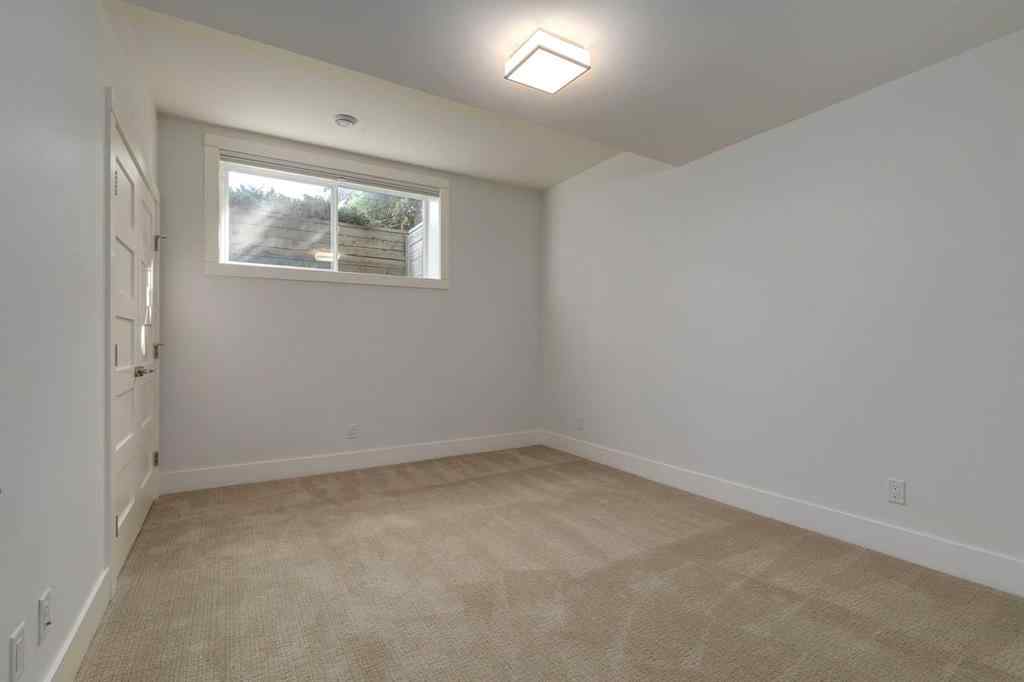MLS® A2258378 - 3011 26A Street SW in Killarney/Glengarry Calgary, Residential