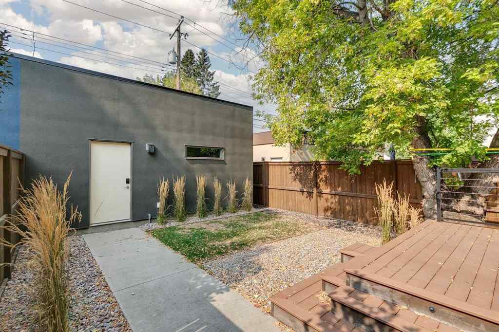 MLS® A2258378 - 3011 26A Street SW in Killarney/Glengarry Calgary, Residential