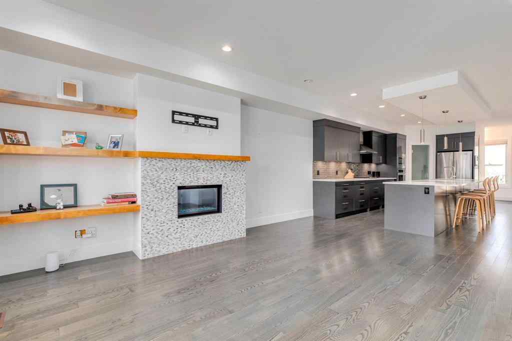 MLS® A2258378 - 3011 26A Street SW in Killarney/Glengarry Calgary, Residential