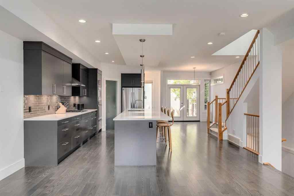 MLS® A2258378 - 3011 26A Street SW in Killarney/Glengarry Calgary, Residential