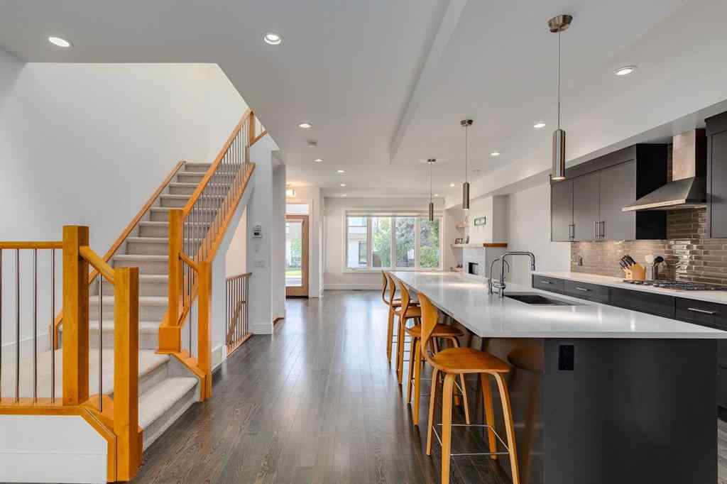 MLS® A2258378 - 3011 26A Street SW in Killarney/Glengarry Calgary, Residential