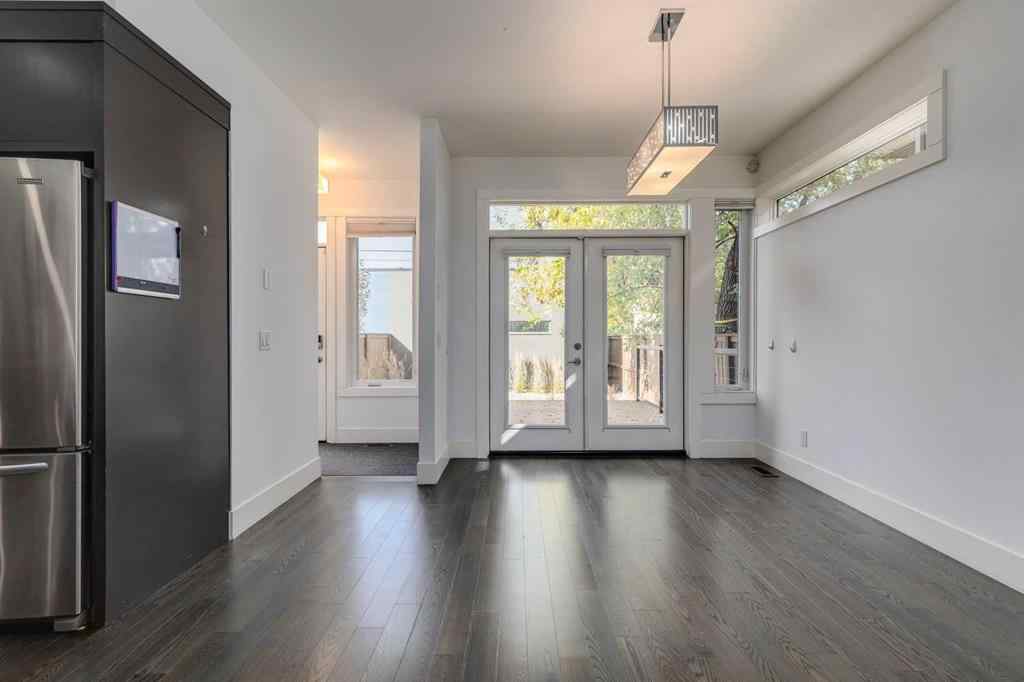 MLS® A2258378 - 3011 26A Street SW in Killarney/Glengarry Calgary, Residential