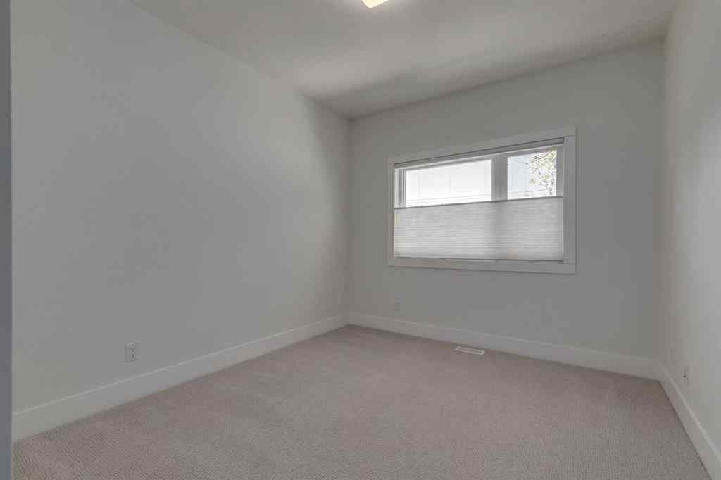 MLS® A2258378 - 3011 26A Street SW in Killarney/Glengarry Calgary, Residential