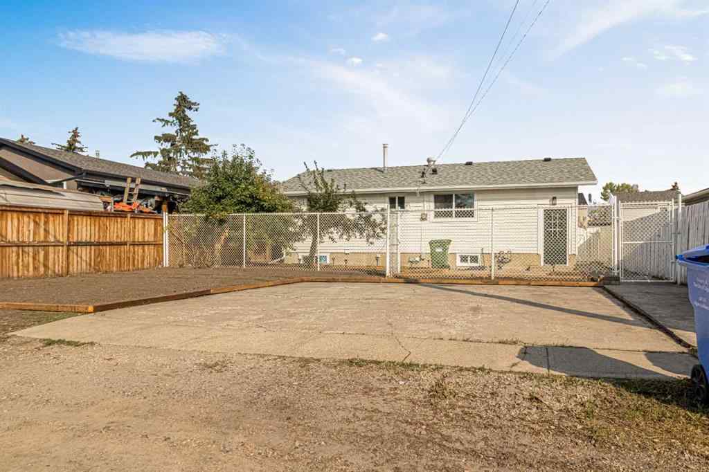 MLS® A2258380 - 631 58 Street SE in Penbrooke Meadows Calgary, Residential