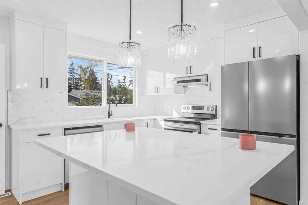 MLS® A2258380 - 631 58 Street SE in Penbrooke Meadows Calgary, Residential