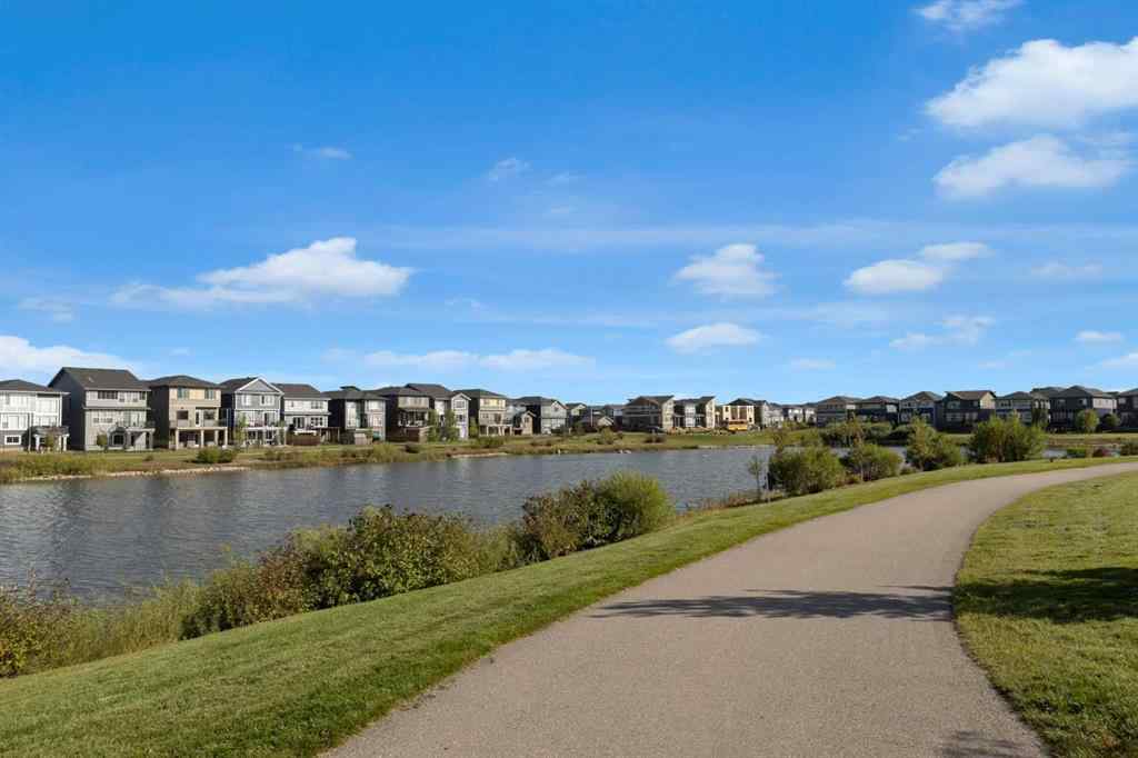 MLS® A2258384 - 1100 Midtown Lane SW in Midtown Airdrie, Residential