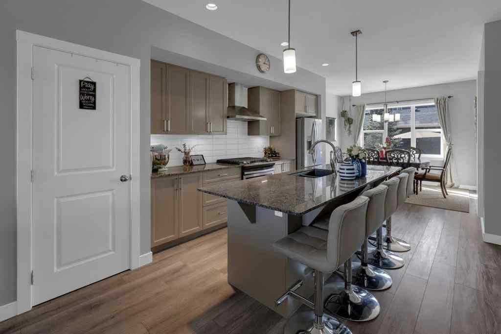MLS® A2258384 - 1100 Midtown Lane SW in Midtown Airdrie, Residential