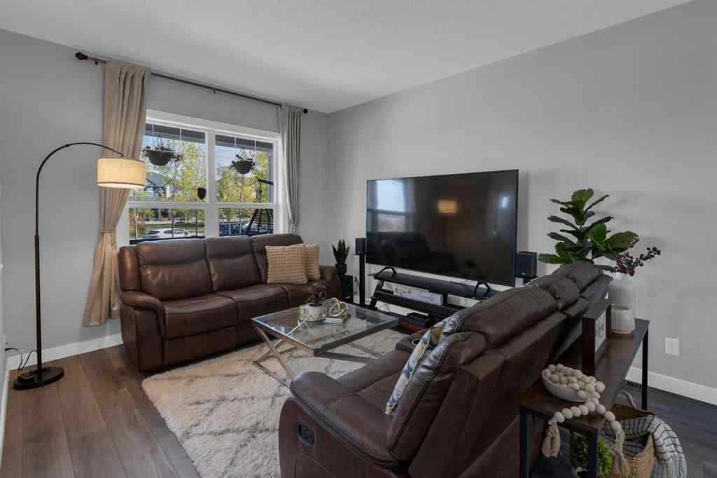 MLS® A2258384 - 1100 Midtown Lane SW in Midtown Airdrie, Residential