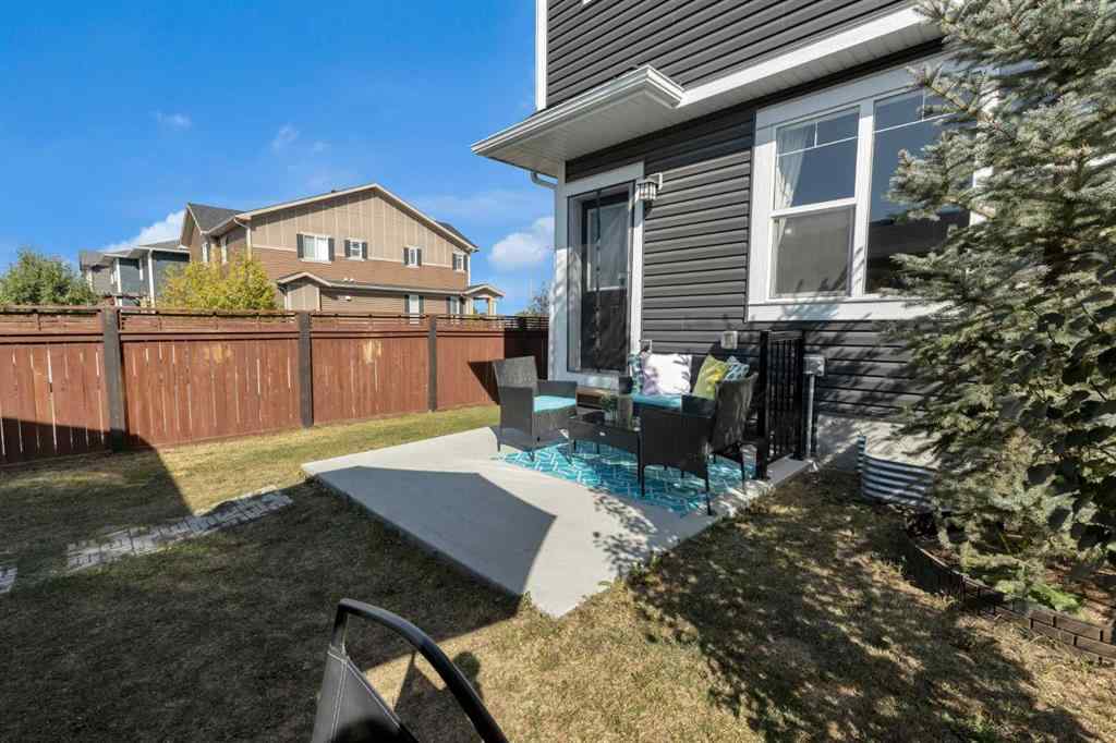MLS® A2258384 - 1100 Midtown Lane SW in Midtown Airdrie, Residential