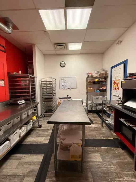 MLS® A2258385 - 123 Bakery Lane NE in Rundle Calgary, Commercial