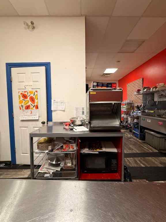 MLS® A2258385 - 123 Bakery Lane NE in Rundle Calgary, Commercial