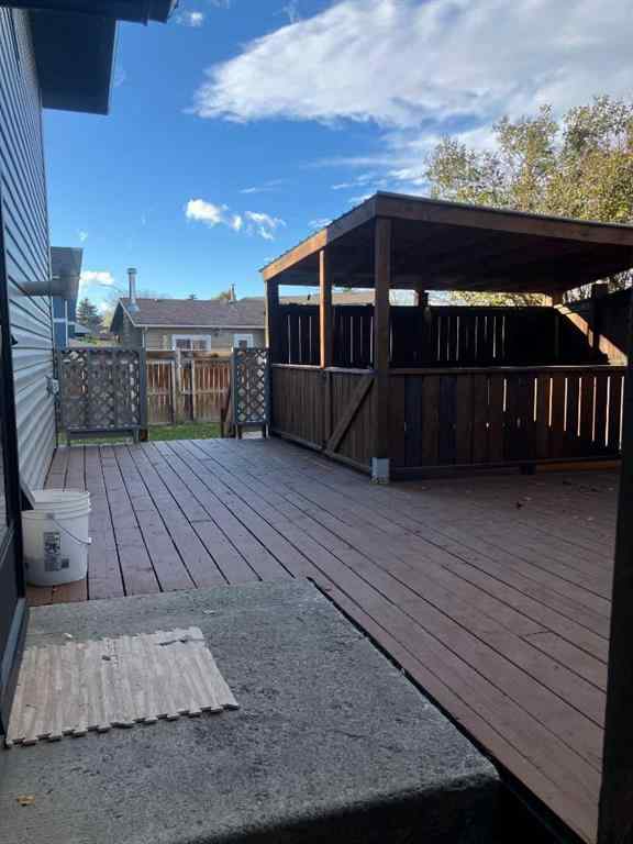 MLS® A2258386 - 505 7 Street SE in Emerson Lake Estates High River, Residential