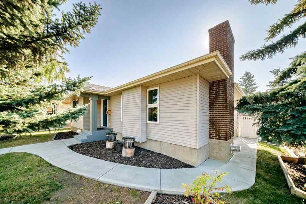 MLS® A2258387 - 8 Abadan Crescent NE in Abbeydale Calgary, Residential