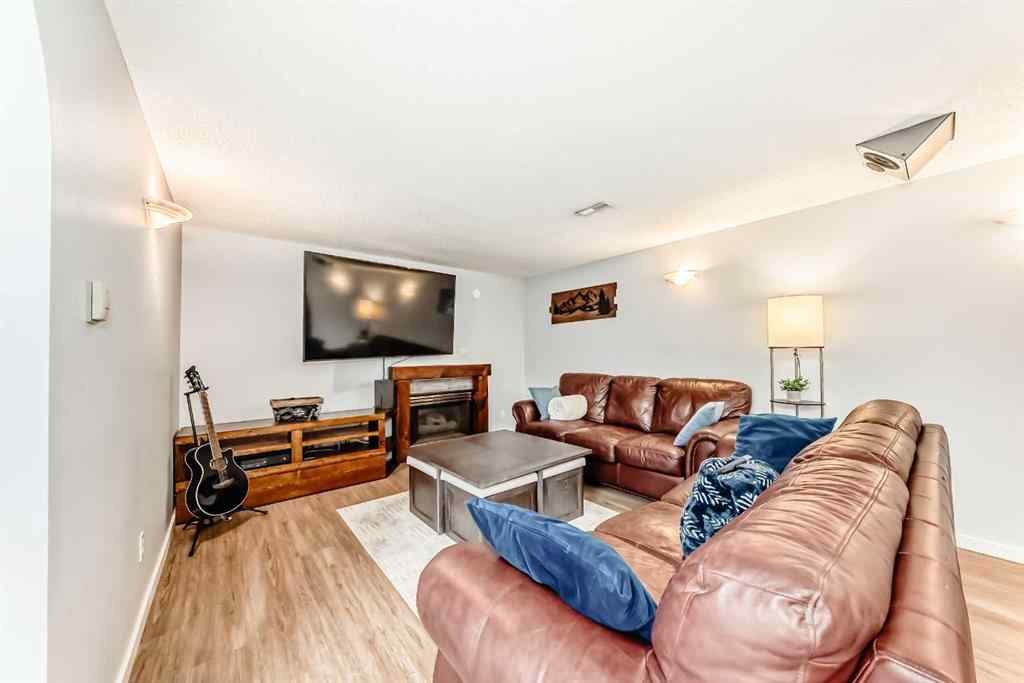 MLS® A2258387 - 8 Abadan Crescent NE in Abbeydale Calgary, Residential