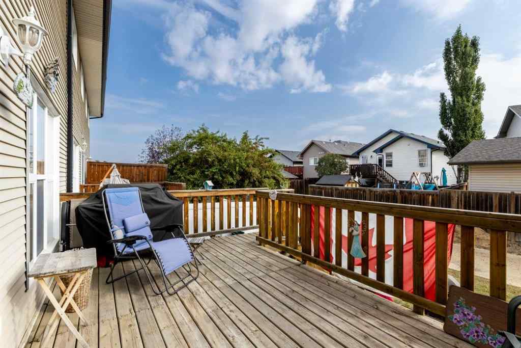 MLS® A2258388 - 24 Legend Court  in Lakeway Landing Sylvan Lake, Residential