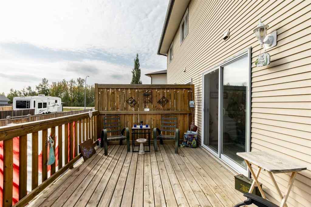 MLS® A2258388 - 24 Legend Court  in Lakeway Landing Sylvan Lake, Residential