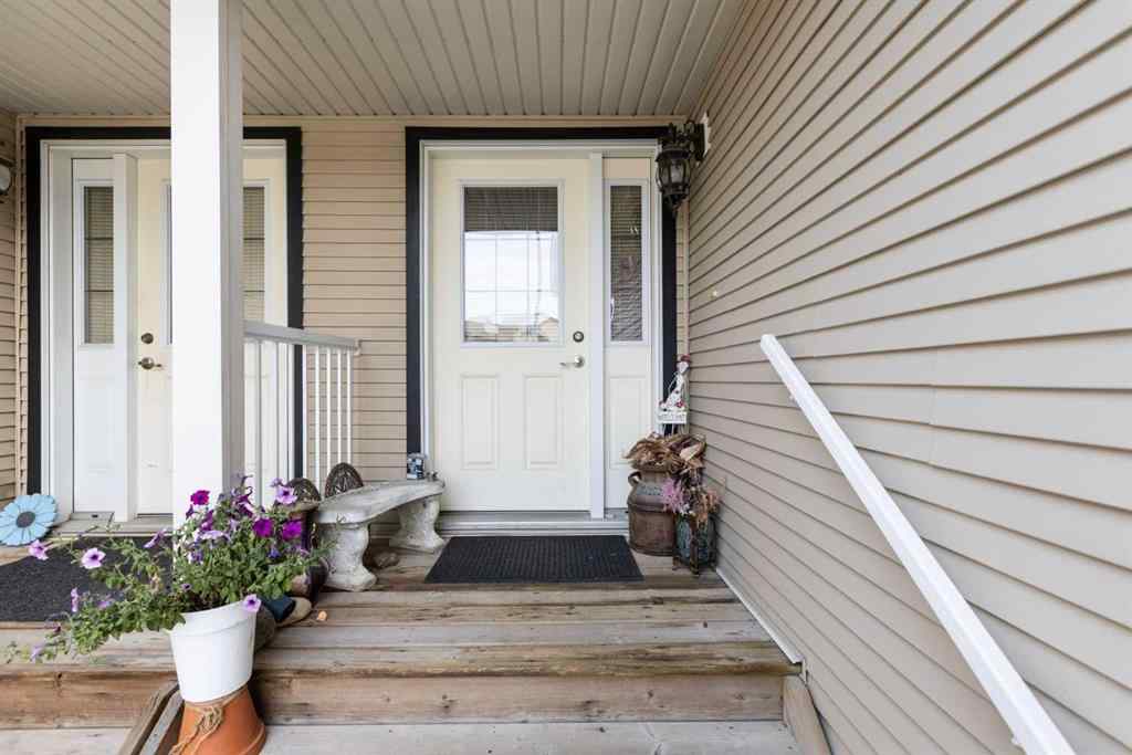 MLS® A2258388 - 24 Legend Court  in Lakeway Landing Sylvan Lake, Residential