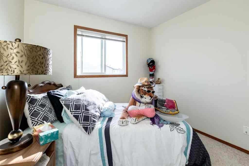 MLS® A2258388 - 24 Legend Court  in Lakeway Landing Sylvan Lake, Residential