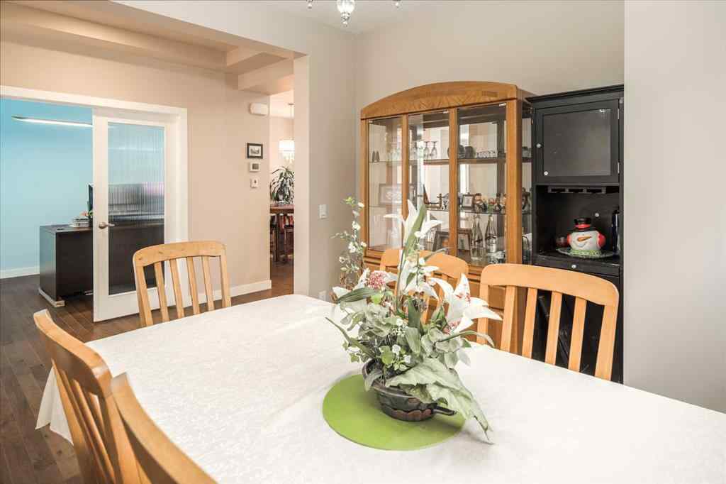 MLS® A2258396 - 767 Shawnee Drive SW in Shawnee Slopes Calgary, Residential