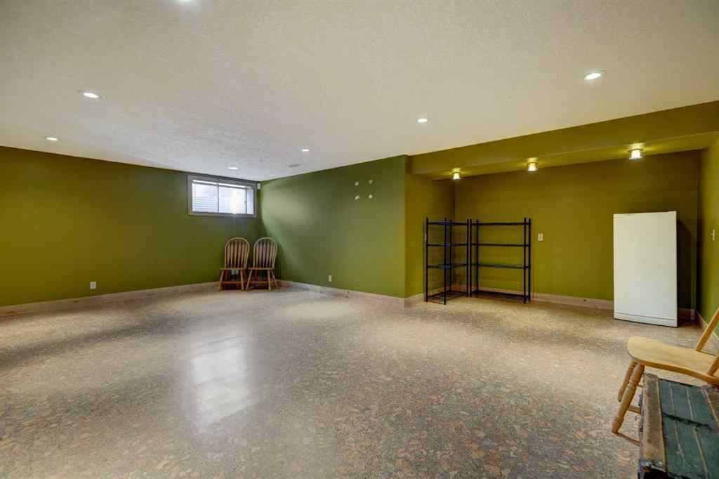 MLS® A2258399 - 78 Cougarstone Close SW in Cougar Ridge Calgary, Residential