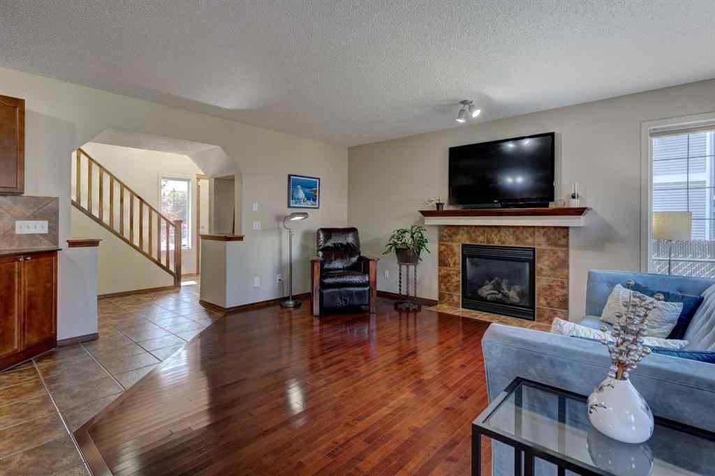 MLS® A2258399 - 78 Cougarstone Close SW in Cougar Ridge Calgary, Residential