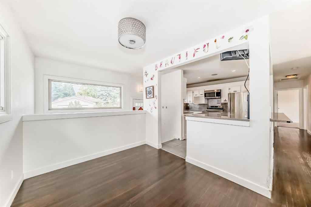 MLS® A2258402 - 4139 Bowlen Street NW in Brentwood Calgary, Residential